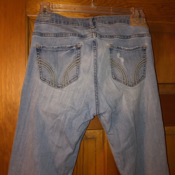 Hollister - Light Jeans - Picture 3 of 4